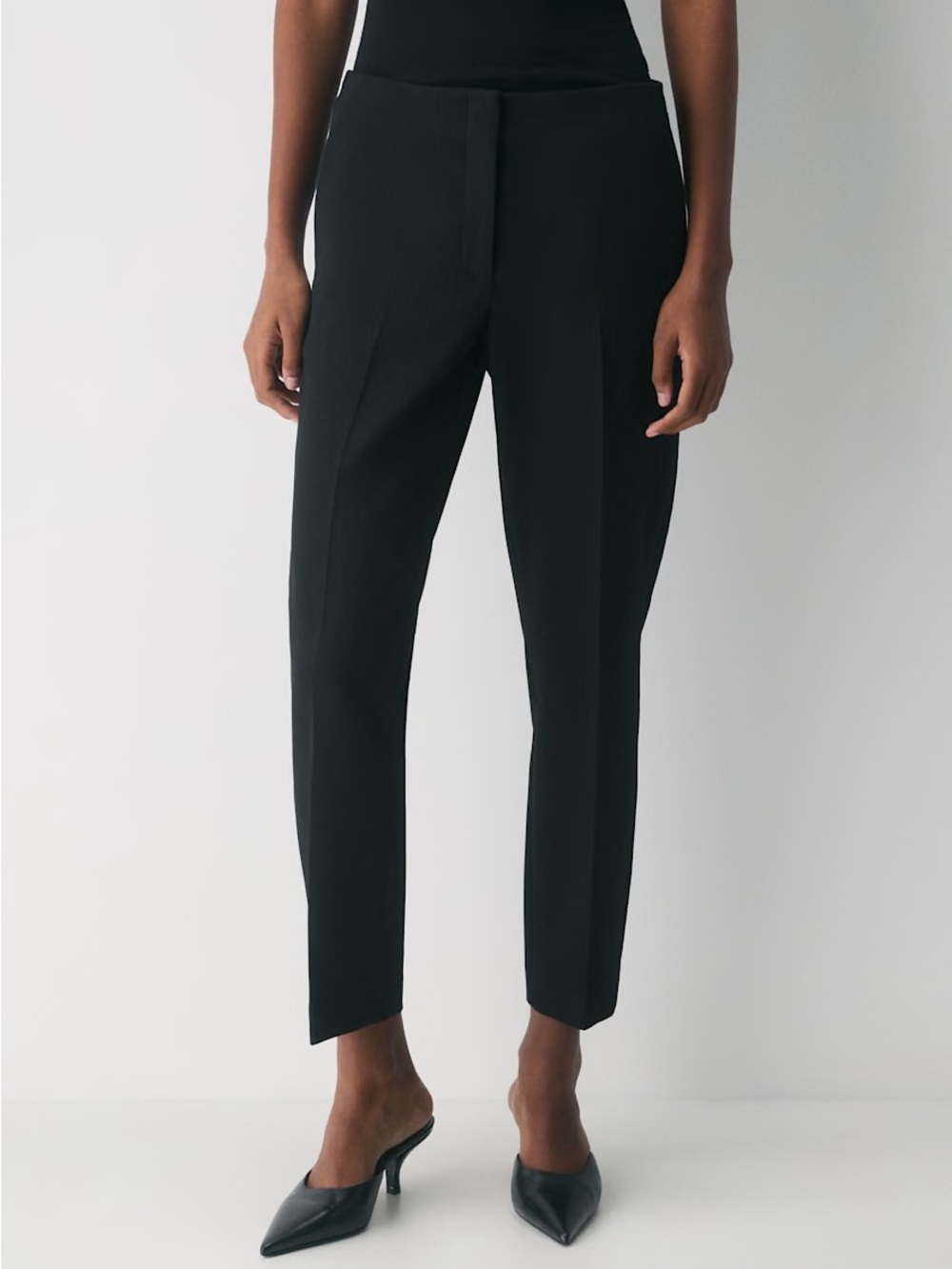 Aritzia Markova Pants